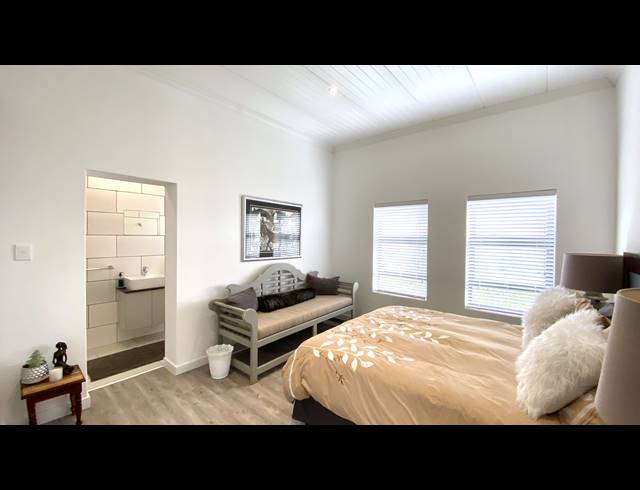 4 BEDROOM HOUSE FOR SALE IN DWARSKERSBOS